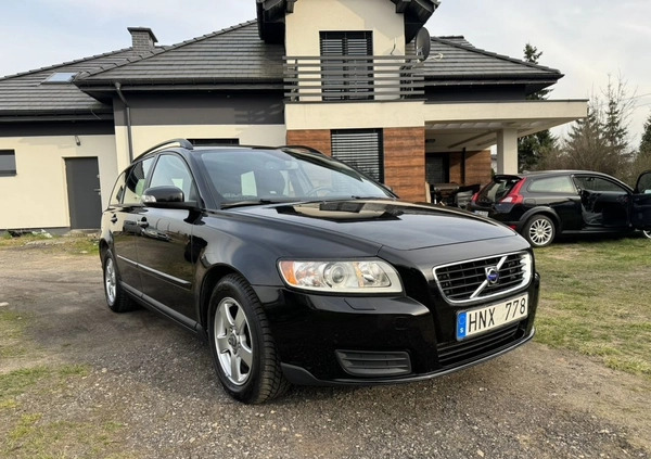 Volvo V50 cena 21900 przebieg: 215000, rok produkcji 2008 z Mysłowice małe 379